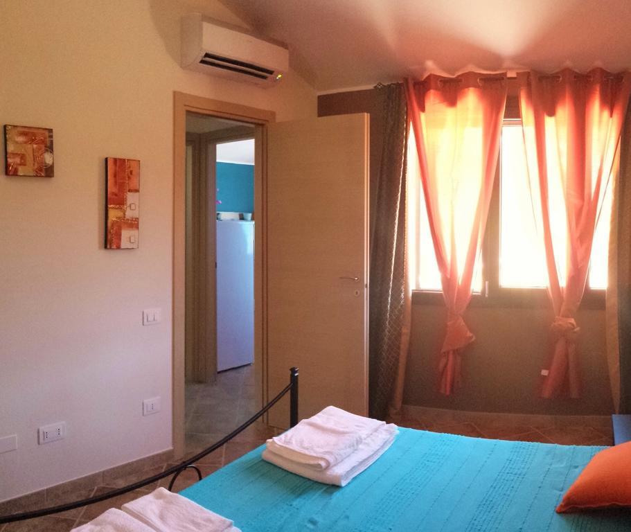 La Casa Felice Appartamenti Chia Rum bild