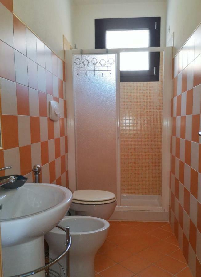 La Casa Felice Appartamenti Chia Exteriör bild